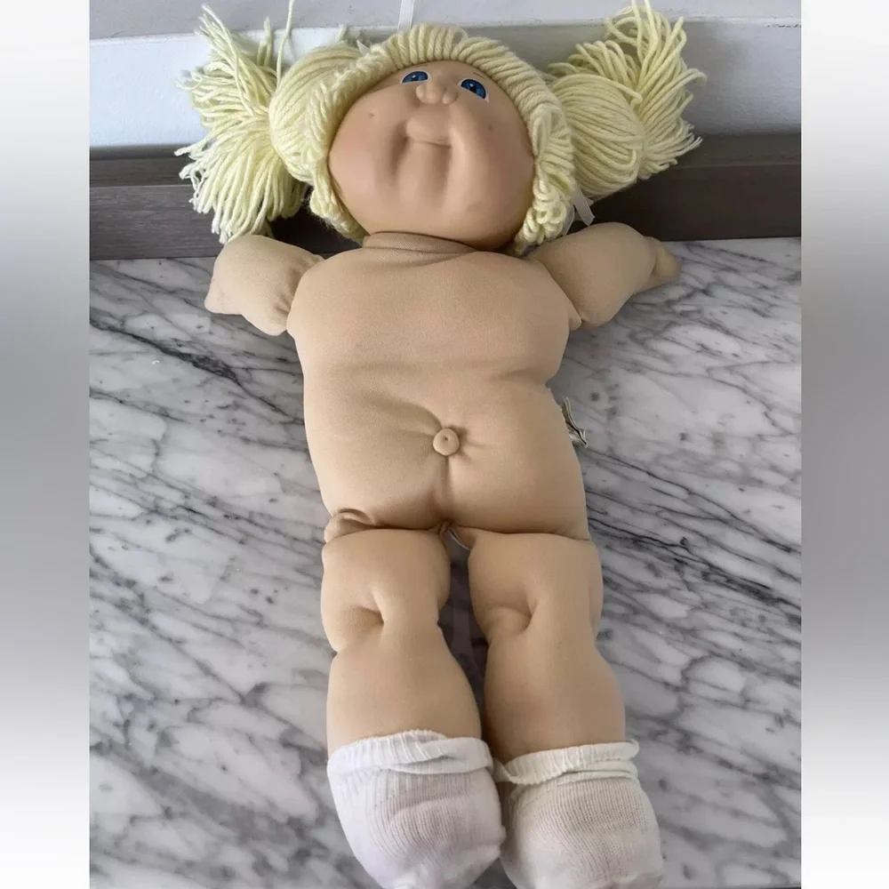 Cabbage Patch Kids Girl Doll Blonde Hair Blue Eyes HM 2 Dimples 1985 Vintage 80s